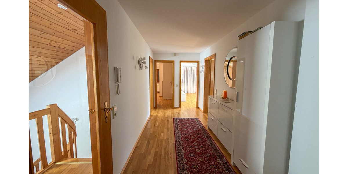 Stadt Villa mit riesigem Garten und Traum Aussicht - Zweifamilienhaus Bad Wildbad Wildbad | Angebot:27371116