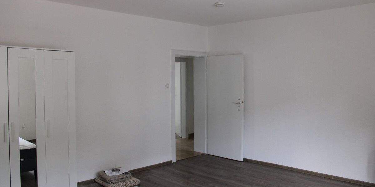 Etagenwohnung Karlsruhe Innenstadt-West - 3 Zimmer, 70 m&sup2;, 1.100&euro; | Angebot:25166981