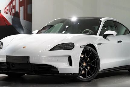 Porsche Taycan 22.000 km 107.480 &euro; Pforzheim 75177