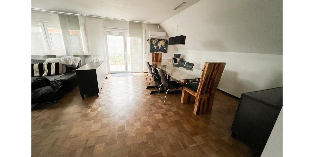 Moderne Wohnung im Dachgeschoss 2 zimmer