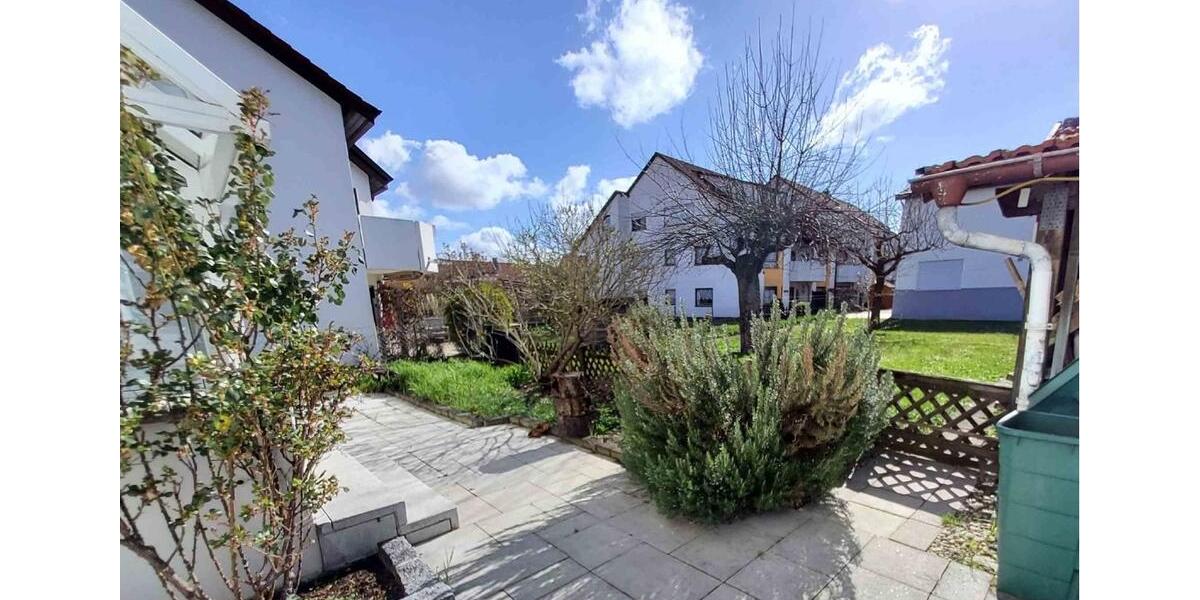 Einfamilienhaus Sersheim - 7 Zimmer, 185 m&sup2;, 1.900&euro; | Angebot:25267580