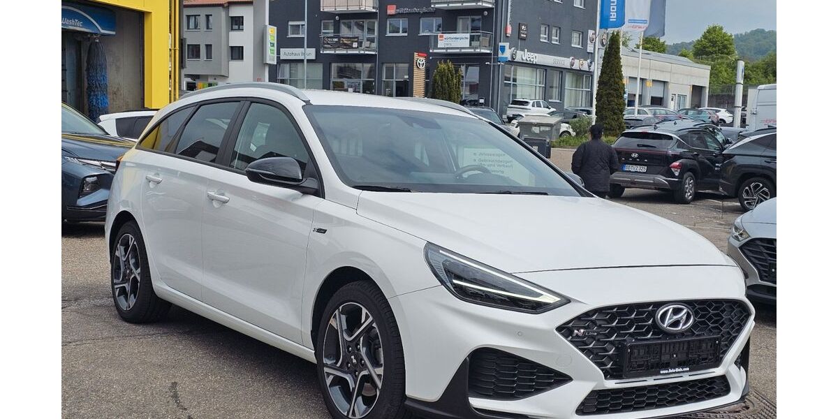 Hyundai i30 17.866 km 21.700 &euro; Leonberg 71229