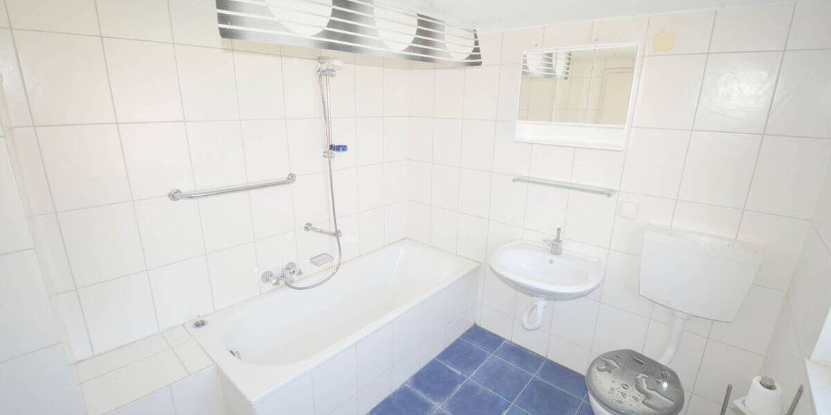 Mehrfamilienhaus, Wohnhaus Waldbronn Busenbach - 335.000&euro; | Angebot:26851201