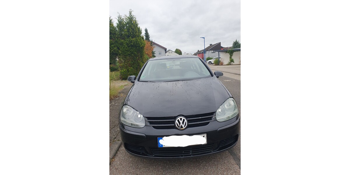 VW Golf V 182.000 km 3.200 € Waldbronn 76337