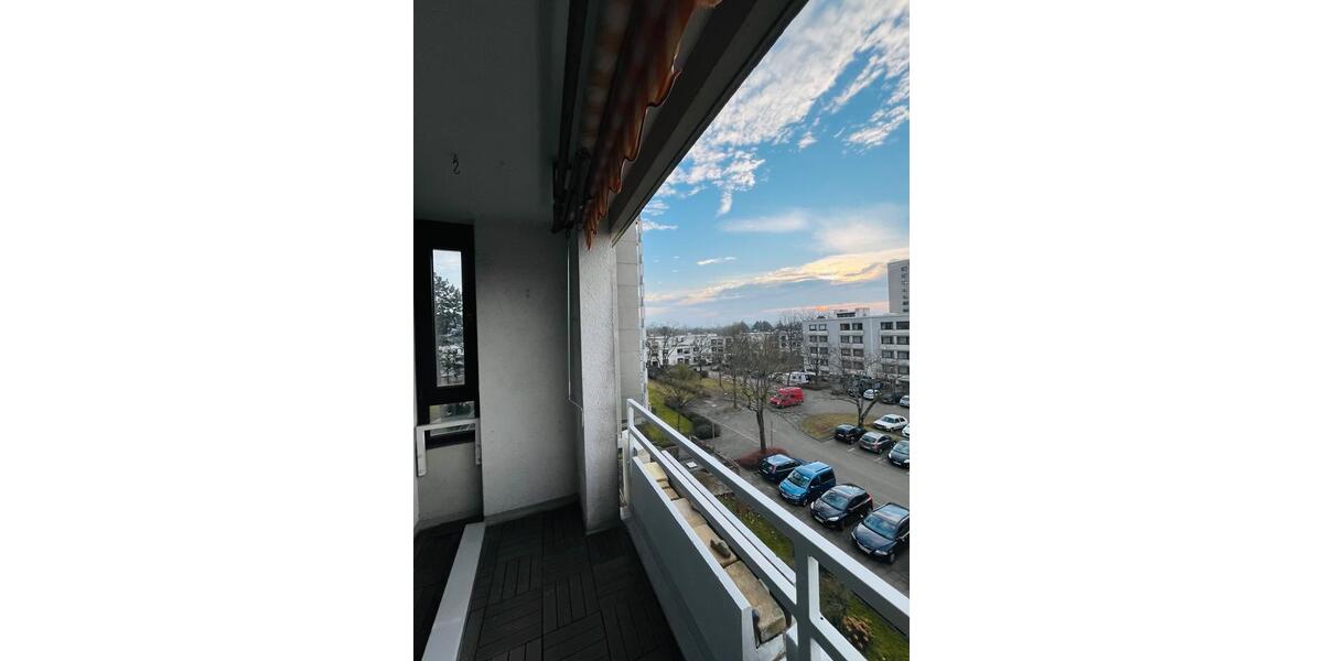 Dachgeschoßwohnung Karlsruhe Rüppurr - 3 Zimmer, 77 m&sup2;, 379.000&euro; | Angebot:25381076