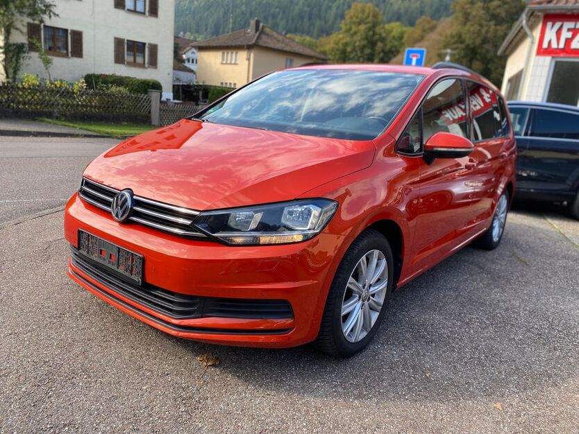 VW Touran 167.000 km 14.299 € Calw 75365