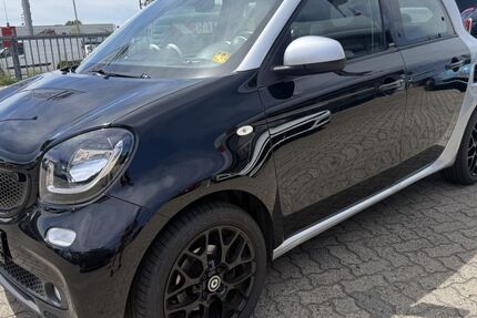 Smart ForFour 159.397 km 5.990 &euro; Bruchsal 76646