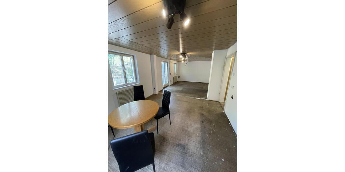 Doppelhaushälfte Mühlacker - 7 Zimmer, 120 m&sup2;, 370.000&euro; | Angebot:26406274