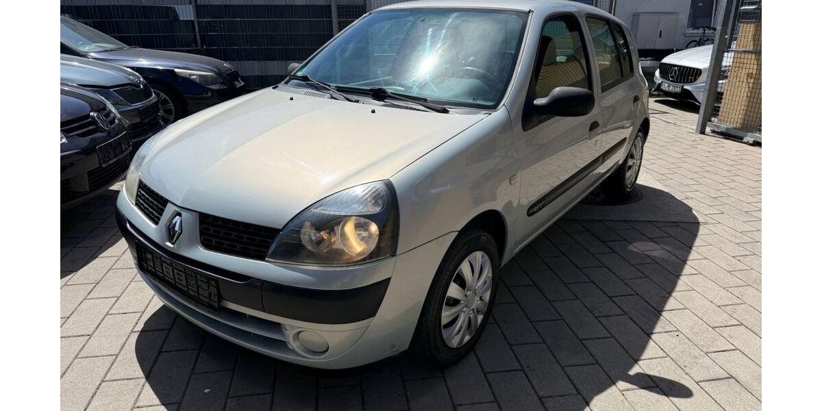 Renault Clio 114.000 km 1.999 &euro; Malsch 76316