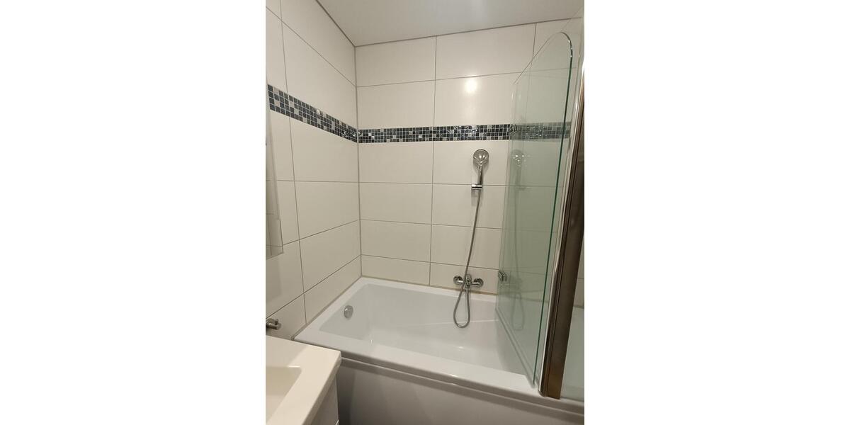 Etagenwohnung Eisingen - 3 Zimmer, 88 m&sup2;, 270.000&euro; | Angebot:25408187