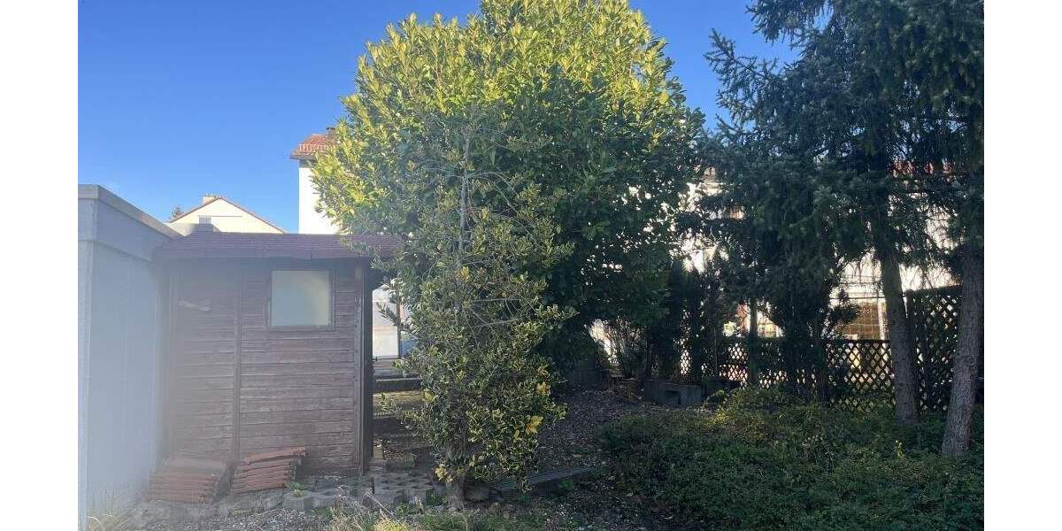 Reihenendhaus Leonberg Gebersheim - 4 Zimmer, 141 m&sup2;, 420.000&euro; | Angebot:25399144