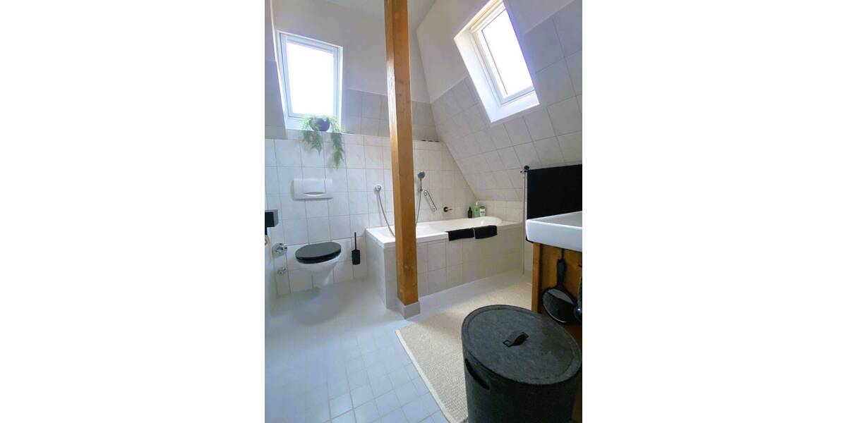 Mehrfamilienhaus, Wohnhaus Neuenbürg - 2 Zimmer, 1.550.000&euro; | Angebot:26229712