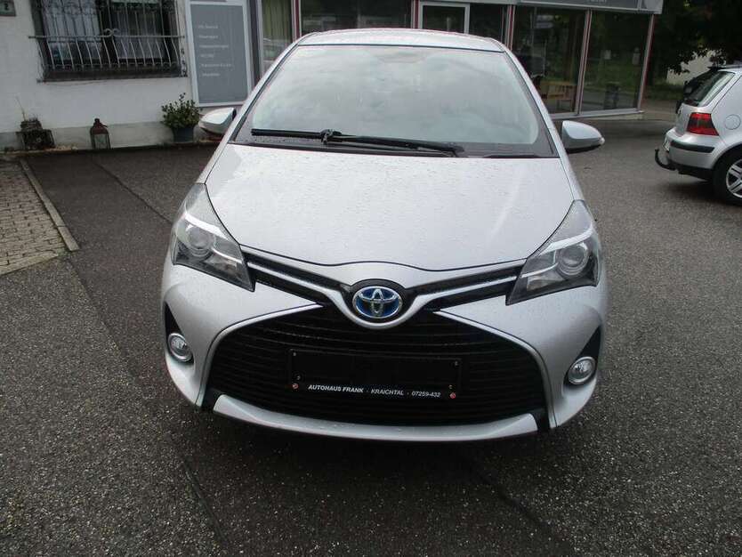 Yaris