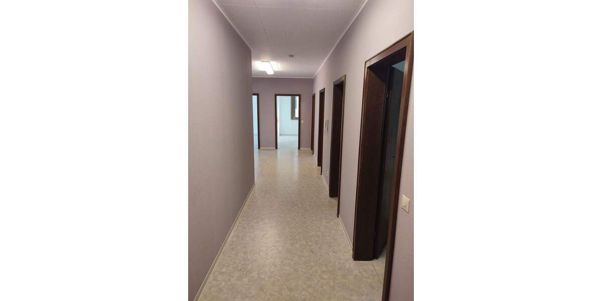 Etagenwohnung Bad Wildbad - 3 Zimmer, 104 m&sup2;, 175.000&euro; | Angebot:25780875