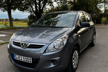 Hyundai i20 109.000 km 4.599 € Stuttgart 70597