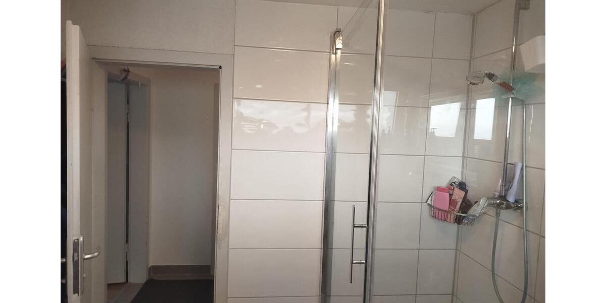 Etagenwohnung Knittlingen - 3 Zimmer, 83 m&sup2;, 670&euro; | Angebot:26441807