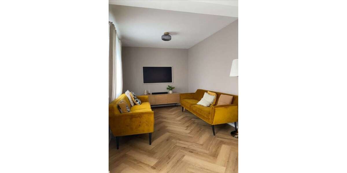 Einfamilienhaus Karlsruhe Neureut - 9 Zimmer, 250 m&sup2;, 3.000&euro; | Angebot:27335223