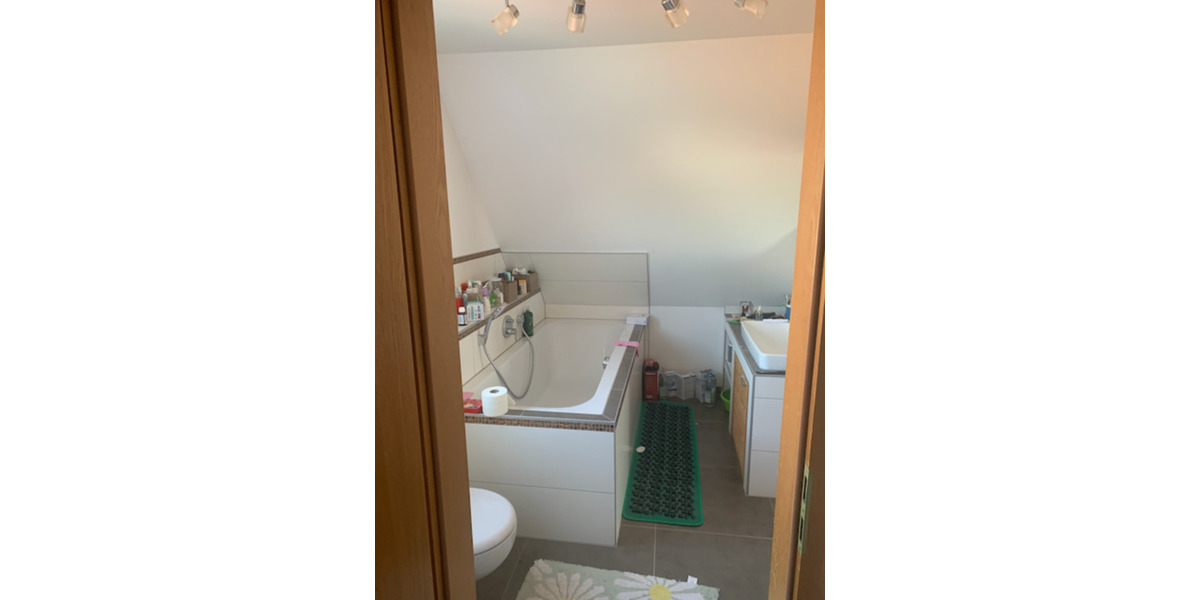 Haus statt Wohnung mieten - Renoviertes EFH mit grossem Garten 4.5 zimmer