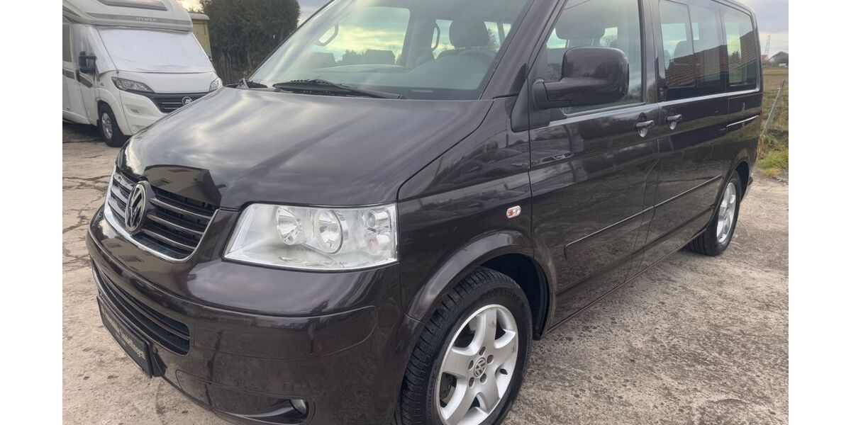 VW T5 Transporter 170.000 km 16.950 € Sindelfingen/Stuttgart 71069
