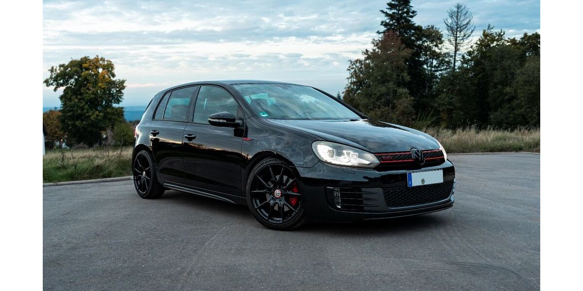 VW Golf 194.252 km 8.499 &euro; Neuenbürg 75305
