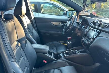 Nissan Qashqai 110.400 km 14.000 &euro; Karlsruhe 76199