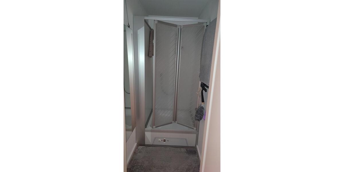 Große, top sanierte Wohnung in bevorzugter Lage von Pforzheim 3.5 zimmer