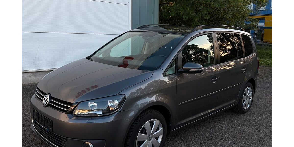 VW Touran 198.872 km 8.400 &euro; Karlsruhe 76133