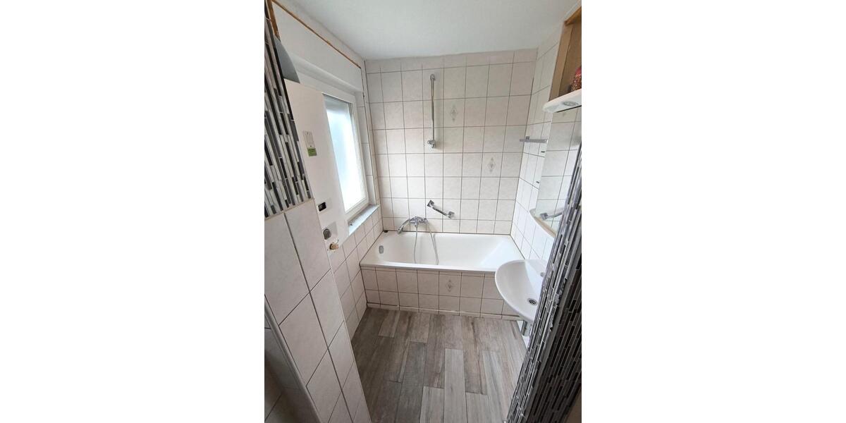 Etagenwohnung Niefern-Öschelbronn Öschelbronn - 2 Zimmer, 45 m&sup2;, 500&euro; | Angebot:26122269