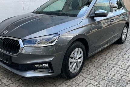 Skoda Fabia 6.600 km 15.850 &euro; Gerlingen 70839