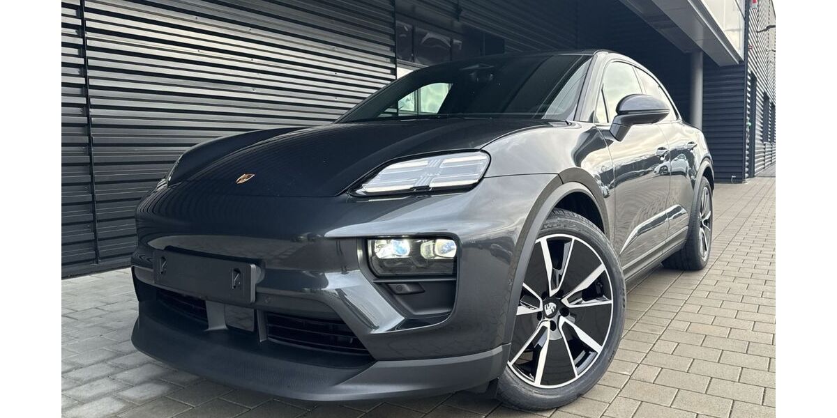 Porsche Macan 16.900 km 79.189 € Ettlingen 76275