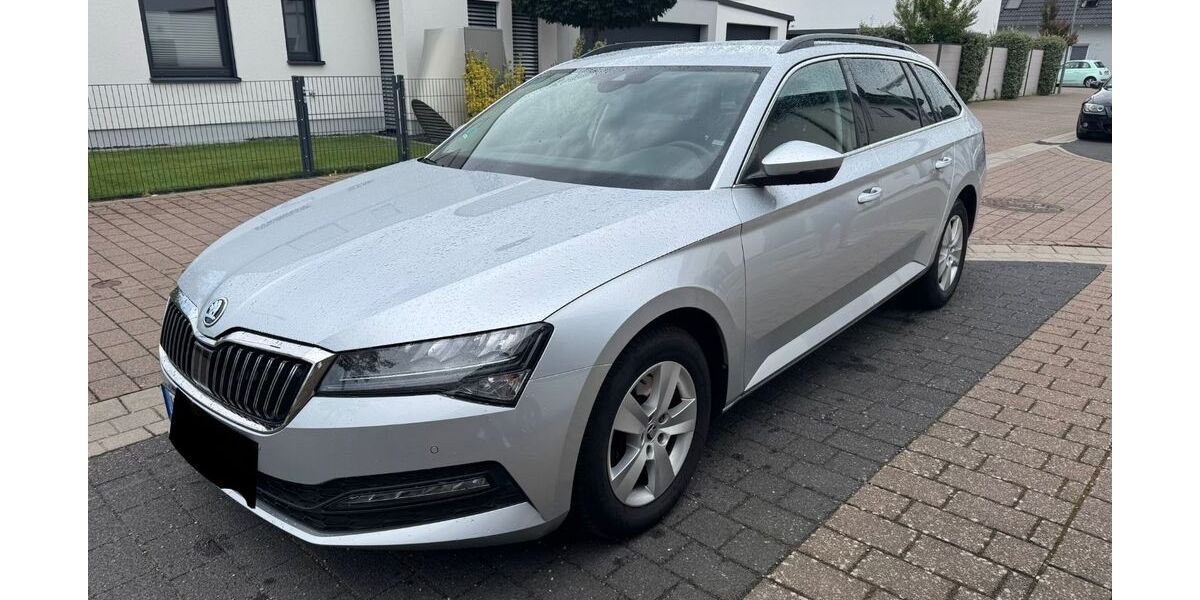 Skoda Superb 134.000 km 18.500 &euro; Karlsruhe 76189
