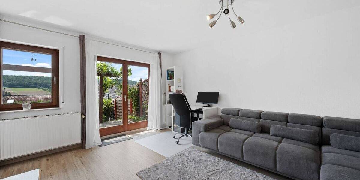 Doppelhaushälfte Simmozheim - 6 Zimmer, 156 m&sup2;, 635.000&euro; | Angebot:25820516