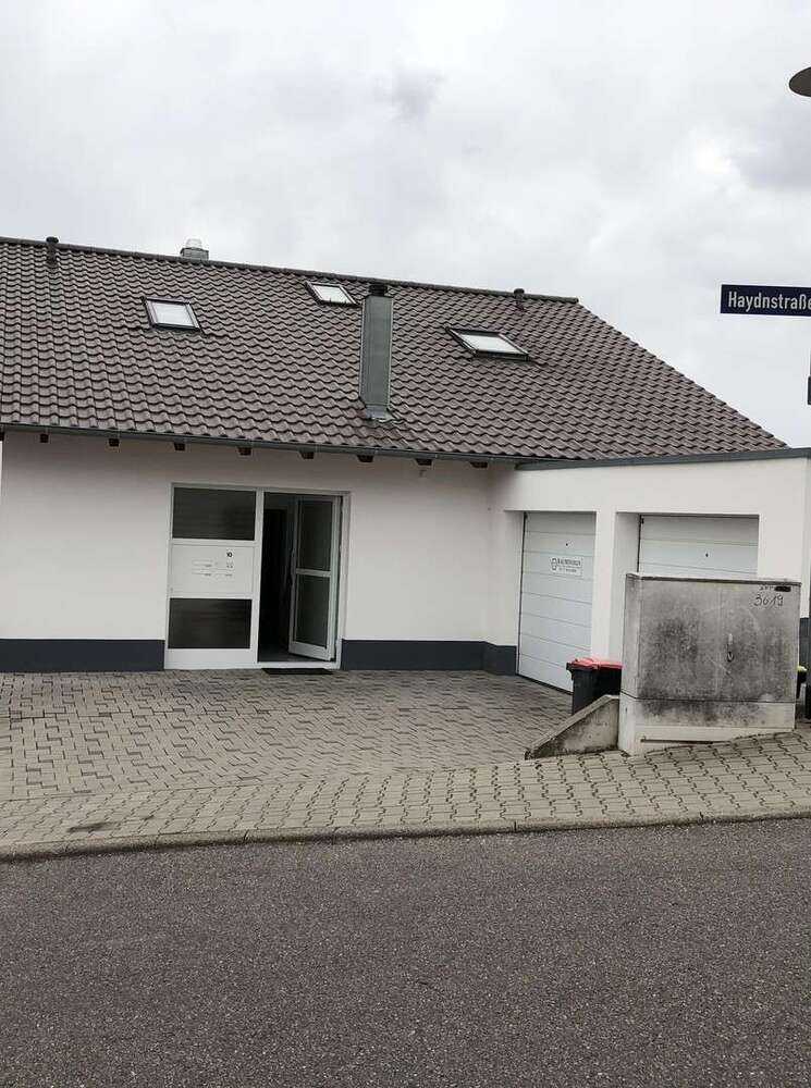 Wohnung zum Mieten in Pforzheim 1.100 € 105 m²