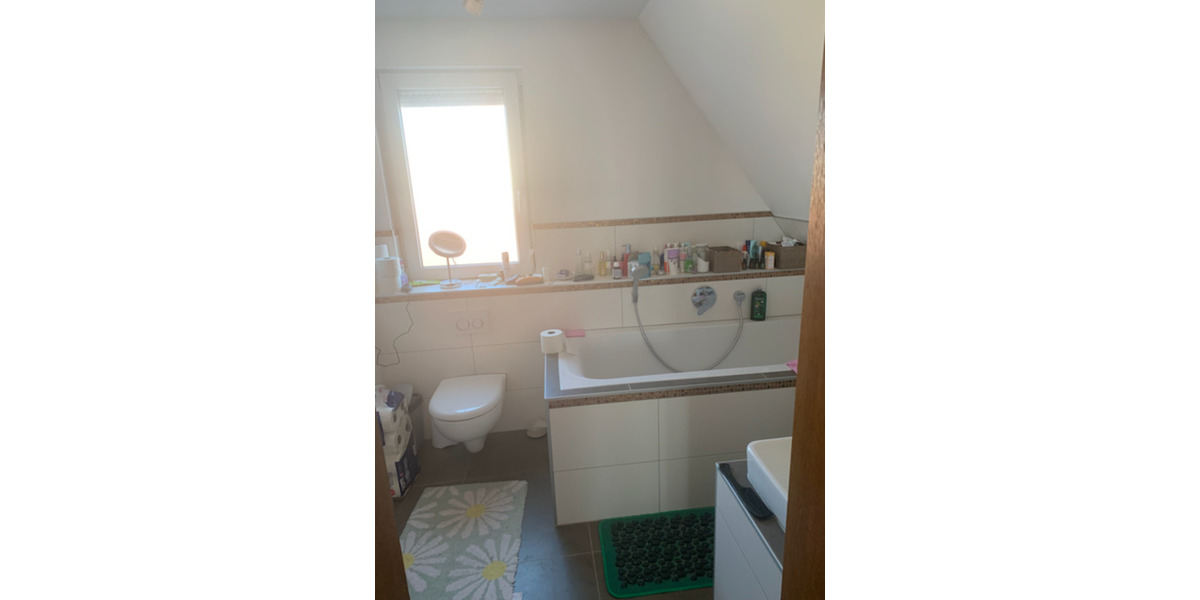 Haus statt Wohnung mieten - Renoviertes EFH mit grossem Garten 4.5 zimmer