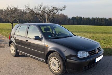 VW Golf 188.000 km 2.199 &euro; Neuenbürg 75305