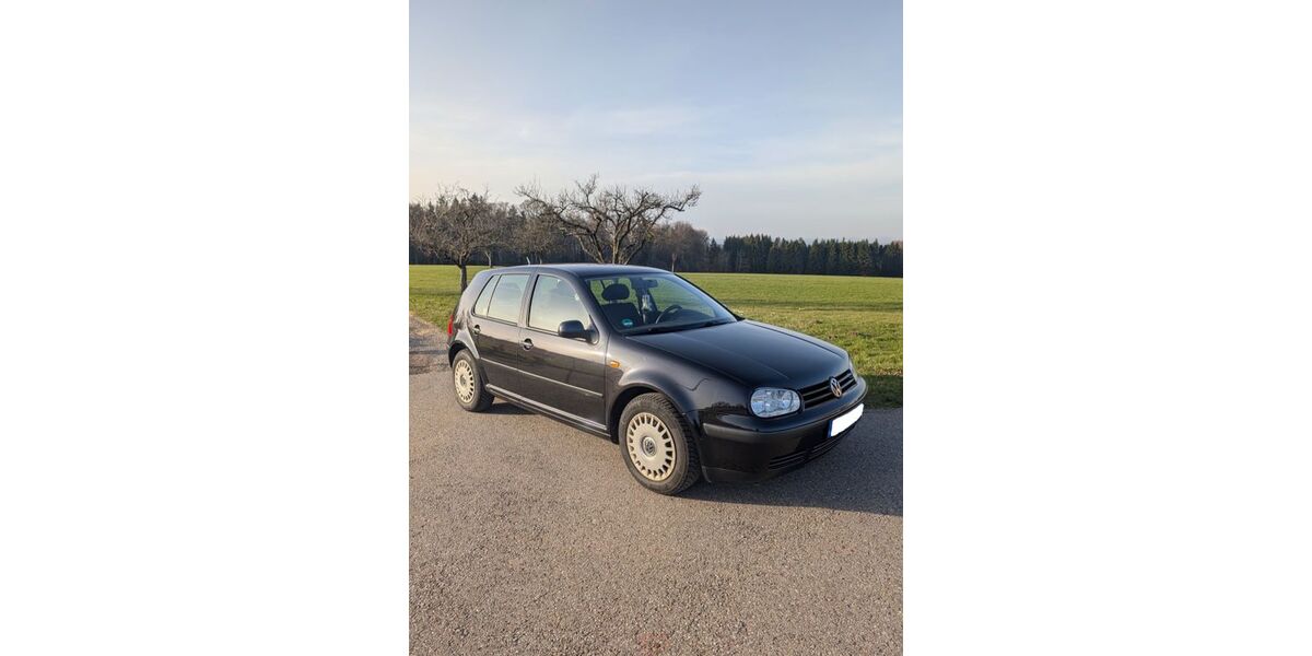 VW Golf 188.000 km 2.199 &euro; Neuenbürg 75305