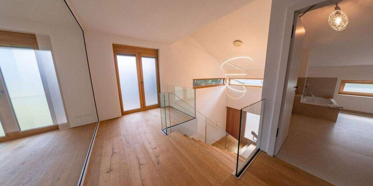 Einfamilienhaus Karlsruhe Waldstadt - 7 Zimmer, 260 m&sup2;, 2.200.000&euro; | Angebot:25823314