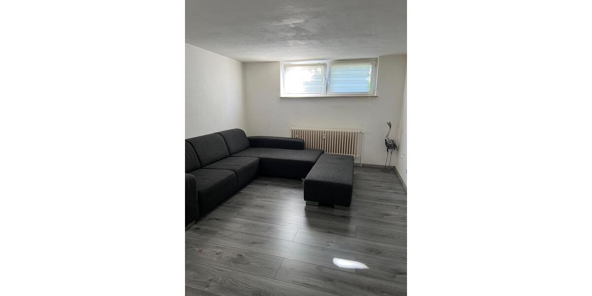 Etagenwohnung Gerlingen - 2 Zimmer, 65 m&sup2;, 600&euro; | Angebot:26386659