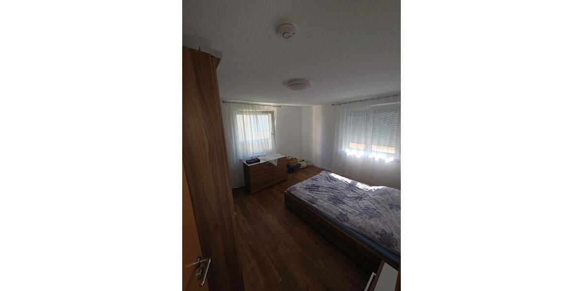 Erdgeschoßwohnung Markgröningen - 4 Zimmer, 105 m&sup2;, 580.000&euro; | Angebot:27019419