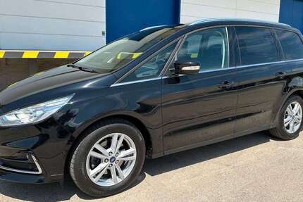 Ford Galaxy 40.993 km 31.590 € Sindelfingen 71065