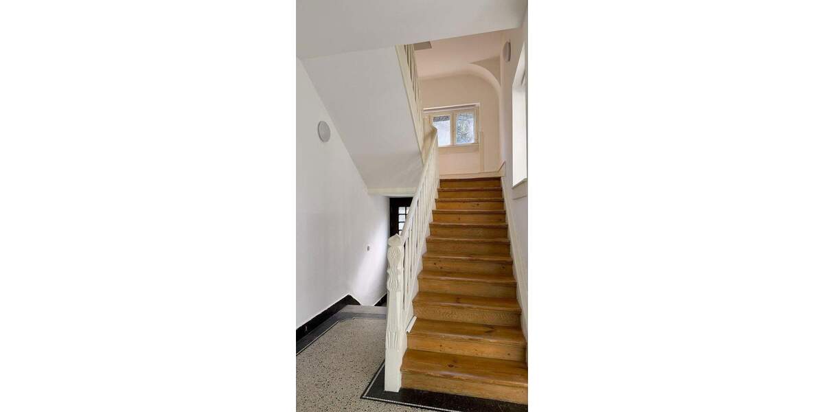 Etagenwohnung Bruchsa Untergrombach - 3 Zimmer, 95 m&sup2;, 990&euro; | Angebot:25799283