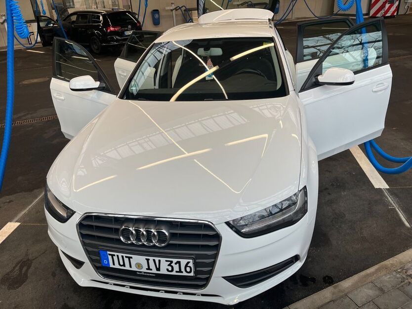 Audi A4 207.000 km 11.600 € Sindelfingen 71065