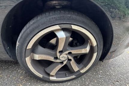 Renault Megane 131.989 km 4.600 € Stuttgart 70650