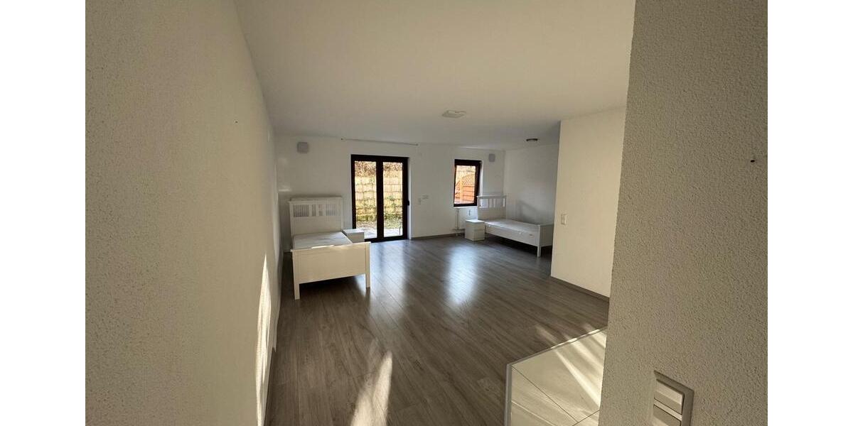 Erdgeschoßwohnung Pforzheim Nordstadt - 1 Zimmer, 45 m&sup2;, 680&euro; | Angebot:25415759