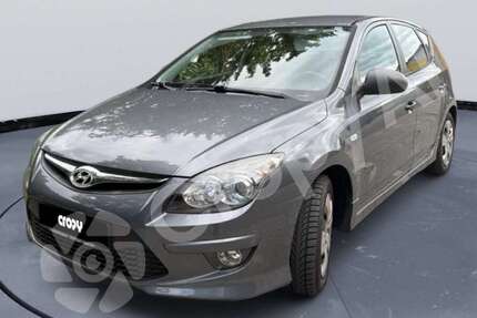 Hyundai i30 104.000 km 4.900 € Bad Liebenzell 75378