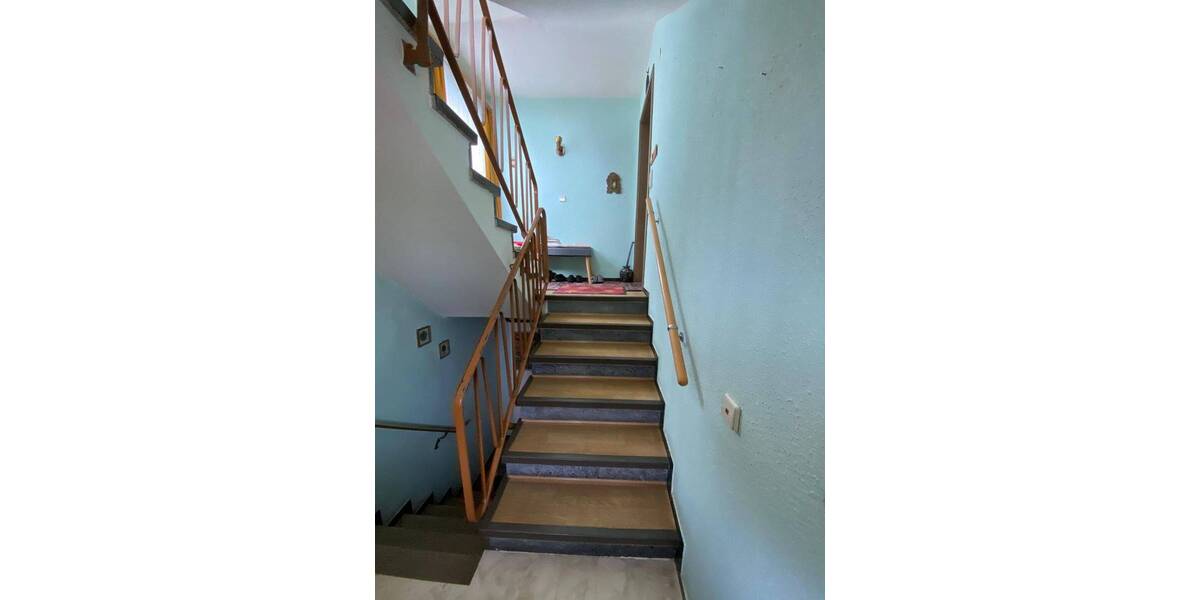 Mehrfamilienhaus, Wohnhaus Hemmingen - 7 Zimmer, 175 m&sup2;, 580.000&euro; | Angebot:26807213
