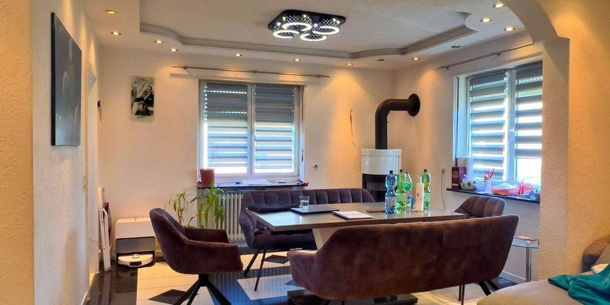 Mehrfamilienhaus, Wohnhaus Oberderdingen Großvillars - 8 Zimmer, 201 m&sup2;, 520.000&euro; | Angebot:25711755