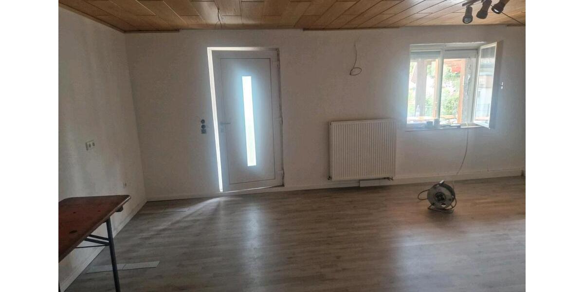 Erdgeschoßwohnung Keltern - 2 Zimmer, 61 m&sup2;, 637&euro; | Angebot:26697104