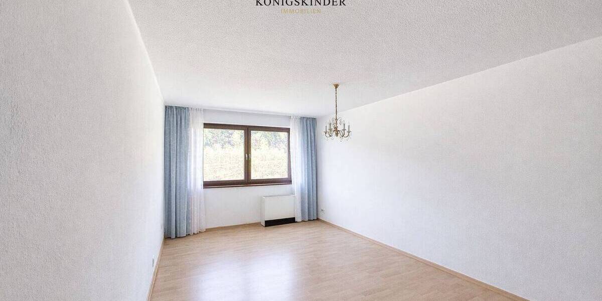 Etagenwohnung Bad Liebenzell - 2 Zimmer, 85 m&sup2;, 180.000&euro; | Angebot:26155488