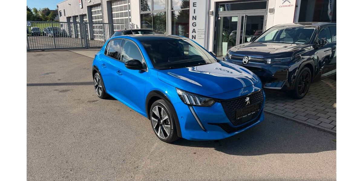 Peugeot 208 30.000 km 17.400 &euro; Pforzheim 75177
